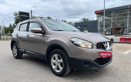 Nissan Qashqai, 2011 год, 965 000 рублей, 3 фотография