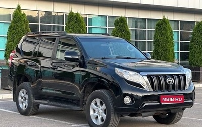 Toyota Land Cruiser Prado 150 рестайлинг 2, 2014 год, 3 430 000 рублей, 1 фотография