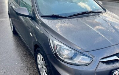 Hyundai Solaris II рестайлинг, 2011 год, 740 000 рублей, 1 фотография