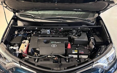 Toyota RAV4, 2019 год, 2 499 000 рублей, 14 фотография