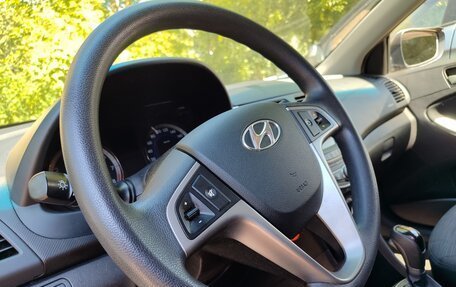 Hyundai Solaris II рестайлинг, 2016 год, 995 000 рублей, 5 фотография