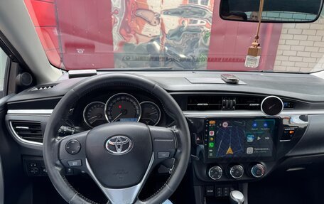 Toyota Corolla, 2013 год, 1 500 000 рублей, 10 фотография