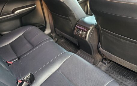 Toyota Camry, 2017 год, 2 300 000 рублей, 13 фотография