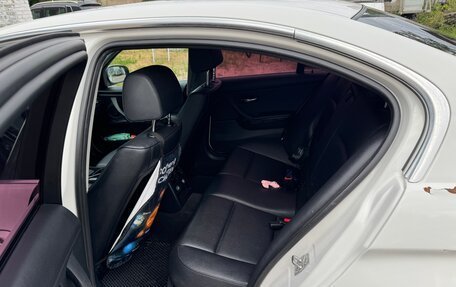 BMW 3 серия, 2011 год, 490 000 рублей, 6 фотография