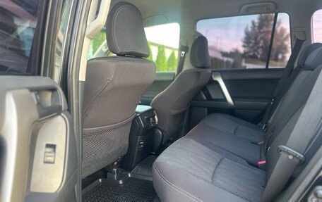 Toyota Land Cruiser Prado 150 рестайлинг 2, 2014 год, 3 430 000 рублей, 10 фотография