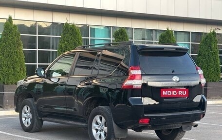Toyota Land Cruiser Prado 150 рестайлинг 2, 2014 год, 3 430 000 рублей, 13 фотография