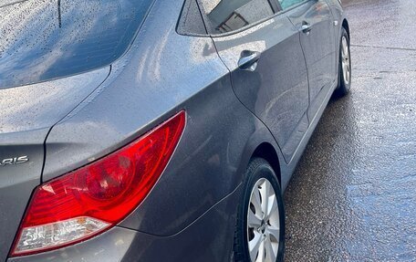 Hyundai Solaris II рестайлинг, 2011 год, 740 000 рублей, 6 фотография