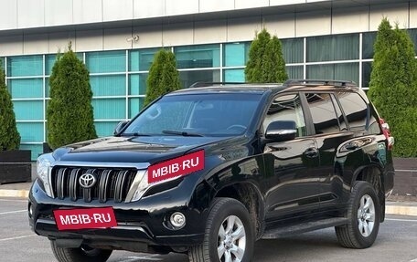 Toyota Land Cruiser Prado 150 рестайлинг 2, 2014 год, 3 430 000 рублей, 12 фотография