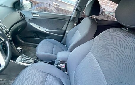 Hyundai Solaris II рестайлинг, 2011 год, 740 000 рублей, 10 фотография