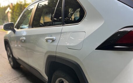 Toyota RAV4, 2022 год, 3 499 999 рублей, 5 фотография