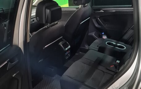 Volkswagen Tiguan II, 2019 год, 2 650 000 рублей, 3 фотография