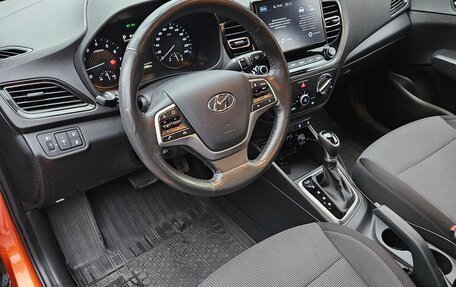 Hyundai Solaris II рестайлинг, 2021 год, 1 430 000 рублей, 11 фотография