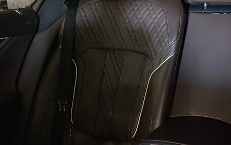 BMW 7 серия, 2015 год, 3 800 000 рублей, 15 фотография