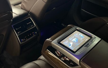 BMW 7 серия, 2015 год, 3 800 000 рублей, 19 фотография
