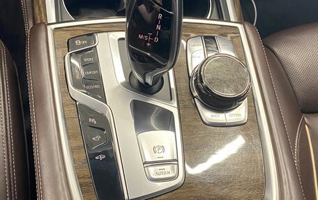BMW 7 серия, 2015 год, 3 800 000 рублей, 20 фотография