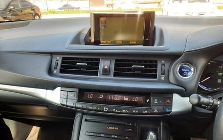 Lexus CT I рестайлинг, 2010 год, 1 500 000 рублей, 20 фотография