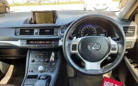 Lexus CT I рестайлинг, 2010 год, 1 500 000 рублей, 22 фотография
