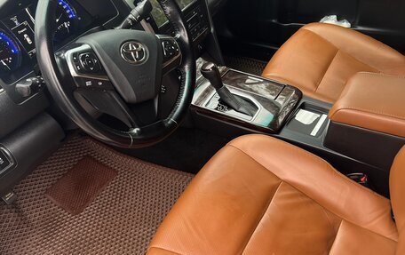 Toyota Camry, 2016 год, 2 100 000 рублей, 10 фотография