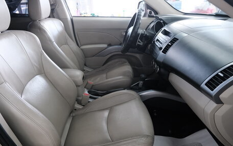 Mitsubishi Outlander III рестайлинг 3, 2008 год, 1 199 000 рублей, 23 фотография