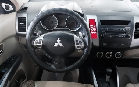 Mitsubishi Outlander III рестайлинг 3, 2008 год, 1 199 000 рублей, 12 фотография
