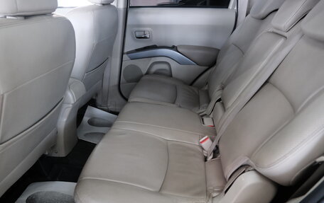 Mitsubishi Outlander III рестайлинг 3, 2008 год, 1 199 000 рублей, 24 фотография