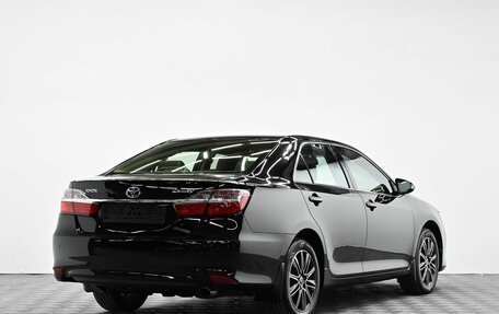 Toyota Camry, 2015 год, 1 695 000 рублей, 4 фотография