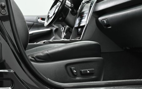 Toyota Camry, 2015 год, 1 695 000 рублей, 13 фотография