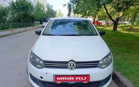 Volkswagen Polo VI (EU Market), 2012 год, 380 000 рублей, 1 фотография