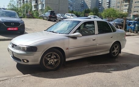 Opel Vectra B рестайлинг, 2001 год, 245 000 рублей, 1 фотография