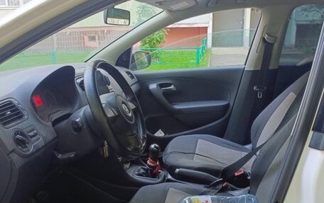 Volkswagen Polo VI (EU Market), 2012 год, 380 000 рублей, 8 фотография