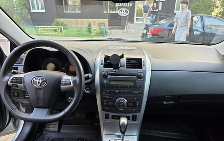 Toyota Corolla, 2011 год, 1 250 000 рублей, 12 фотография