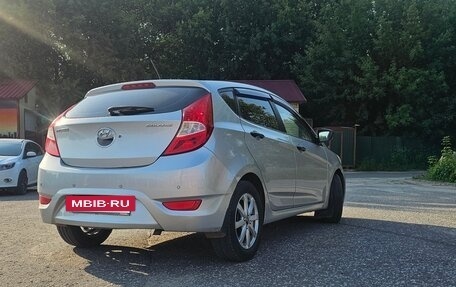 Hyundai Solaris II рестайлинг, 2011 год, 498 000 рублей, 8 фотография