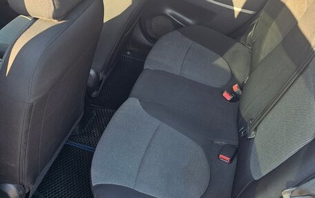 Hyundai Solaris II рестайлинг, 2011 год, 498 000 рублей, 17 фотография