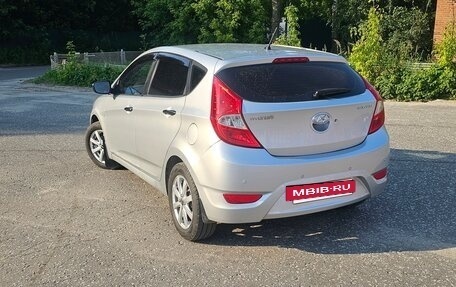 Hyundai Solaris II рестайлинг, 2011 год, 498 000 рублей, 10 фотография