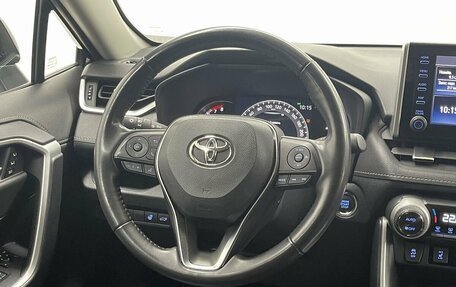 Toyota RAV4, 2022 год, 3 186 000 рублей, 23 фотография