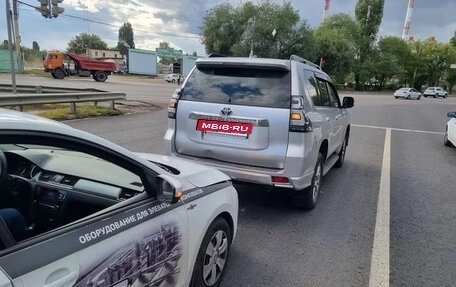 Toyota Land Cruiser Prado 150 рестайлинг 2, 2019 год, 4 350 000 рублей, 16 фотография