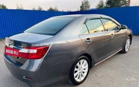 Toyota Camry, 2012 год, 1 298 000 рублей, 11 фотография