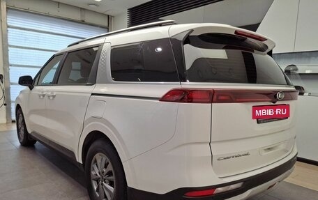 KIA Carnival, 2021 год, 3 250 000 рублей, 4 фотография