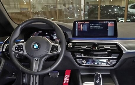 BMW 5 серия, 2020 год, 4 450 000 рублей, 14 фотография