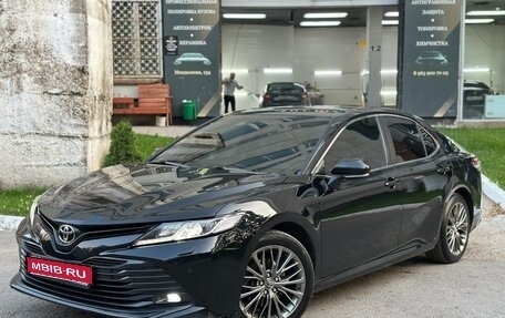 Toyota Camry, 2019 год, 2 650 000 рублей, 1 фотография