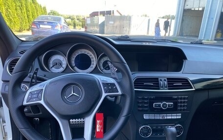 Mercedes-Benz C-Класс, 2011 год, 1 450 000 рублей, 7 фотография