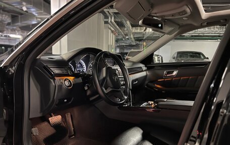 Mercedes-Benz E-Класс, 2012 год, 2 100 000 рублей, 11 фотография
