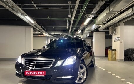 Mercedes-Benz E-Класс, 2012 год, 2 100 000 рублей, 7 фотография