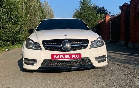 Mercedes-Benz C-Класс, 2013 год, 1 800 000 рублей, 3 фотография