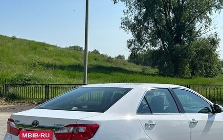 Toyota Camry, 2013 год, 1 750 000 рублей, 3 фотография