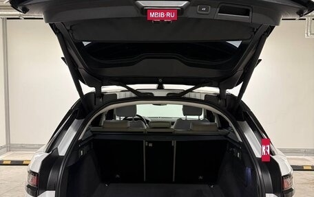Land Rover Range Rover Velar I, 2017 год, 3 570 000 рублей, 14 фотография
