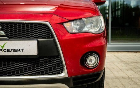 Mitsubishi Outlander III рестайлинг 3, 2010 год, 1 049 000 рублей, 9 фотография