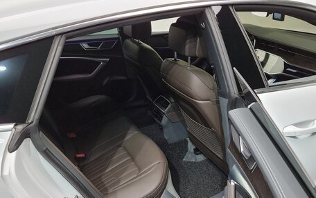 Audi A7, 2022 год, 5 940 080 рублей, 14 фотография
