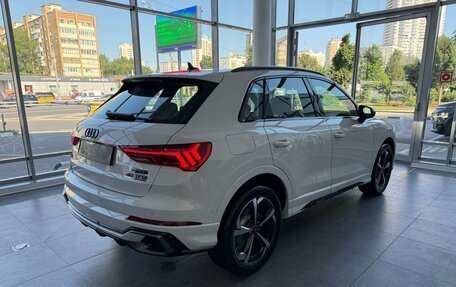 Audi Q3, 2024 год, 6 400 000 рублей, 4 фотография