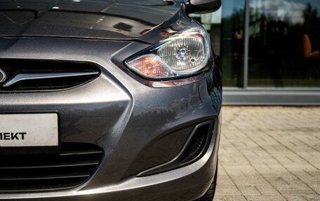 Hyundai Solaris II рестайлинг, 2011 год, 550 000 рублей, 10 фотография